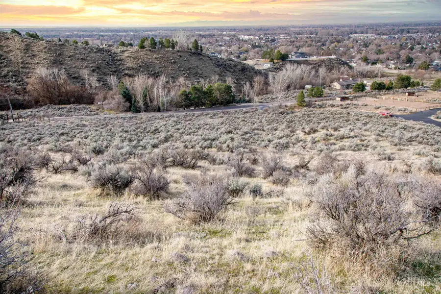 7451 N Pierce Park Ln, Boise, ID 83714 - #3