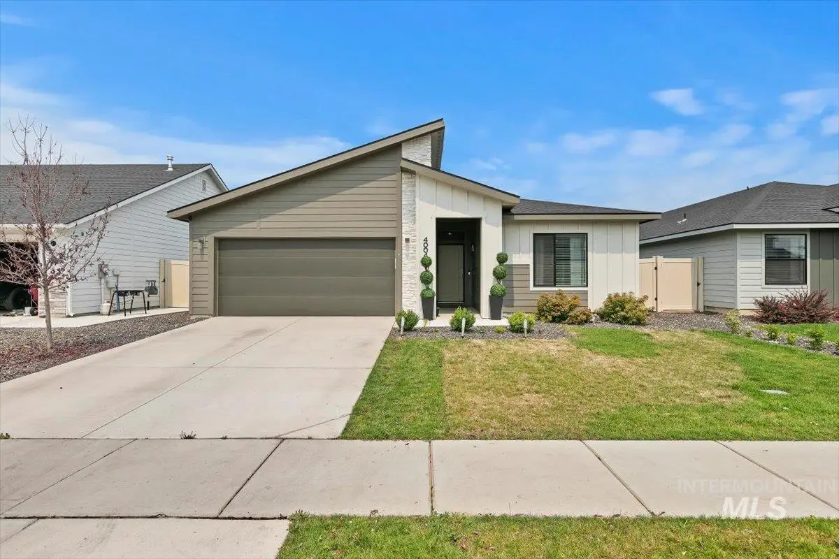 4004 E Syracuse St, Nampa, ID 83686 - #1