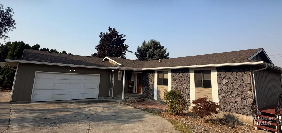 3314 Meadowlark Dr., Lewiston, ID 83501 - #1