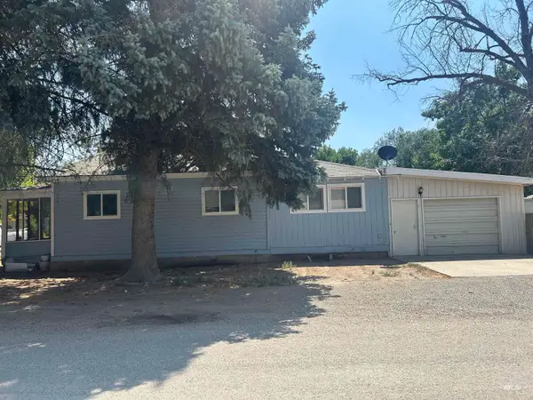 423 N Cherry, Shoshone, ID 83352