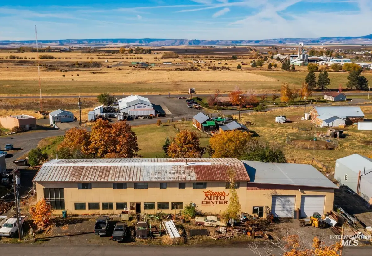 702 N D St, Grangeville, ID 83530 - #1