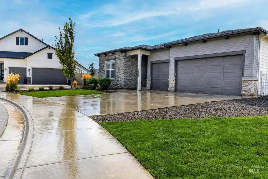 18399 N Moon Flower Ave, Nampa, ID 83687 - #3