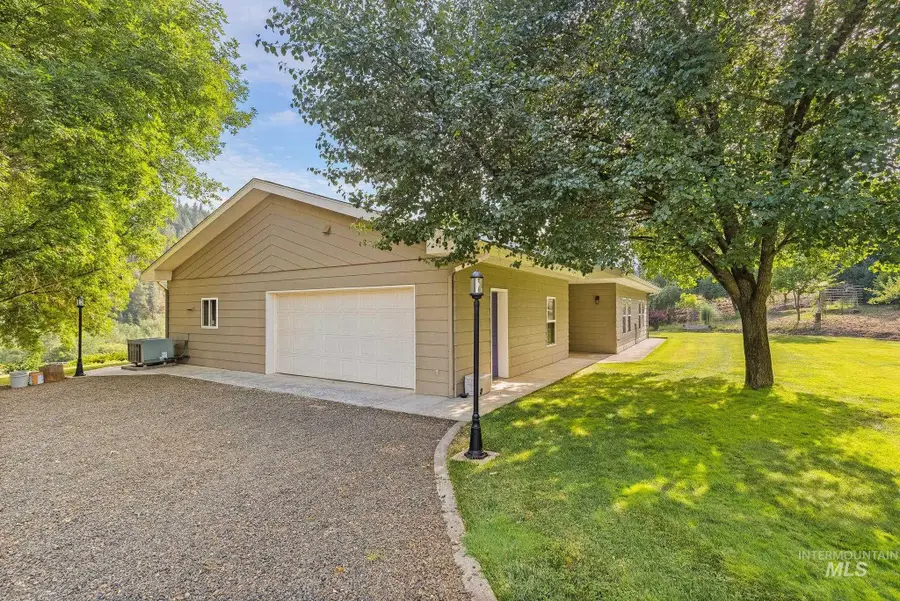 1091 Cedar Ridge Rd., Kendrick, ID 83537 - #2