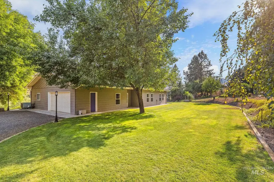 1091 Cedar Ridge Rd., Kendrick, ID 83537 - #3