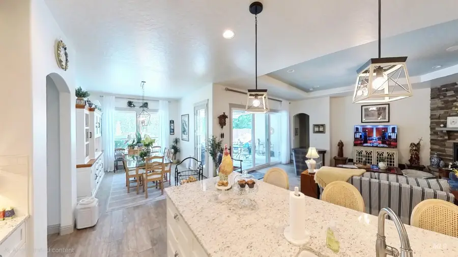 5853 W Venetian Dr, Eagle, ID 83616 - #3
