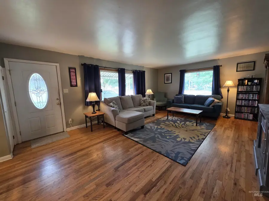 161 8th Ave E, Twin Falls, ID 83301 - #3