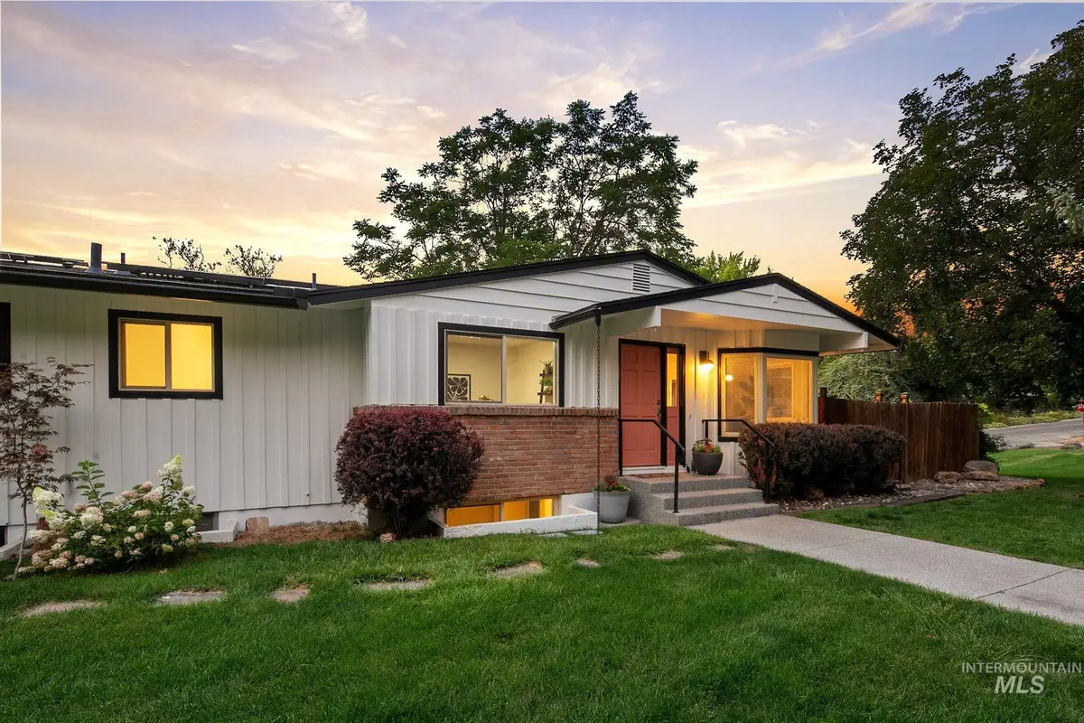 820 N Argyll Dr, Boise, ID 83702 - #1