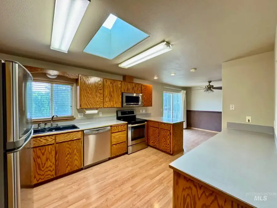 1929 Birch Ave, Lewiston, ID 83501 - #3