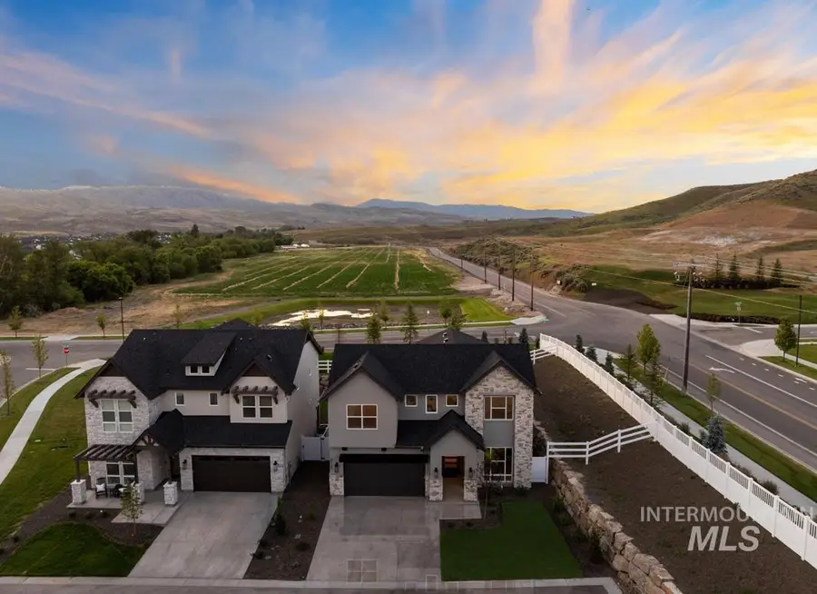 9121 W River Otter Dr, Boise, ID 83714 - #3