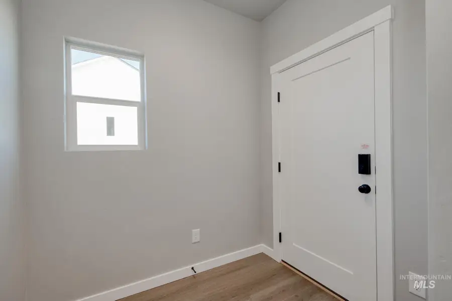 1343 W Braden Dr, Meridian, ID 83642 - #2