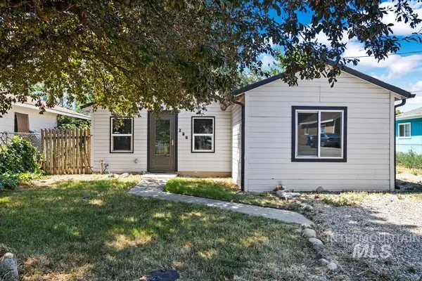 206 W 35th Street, Garden City, ID 83714