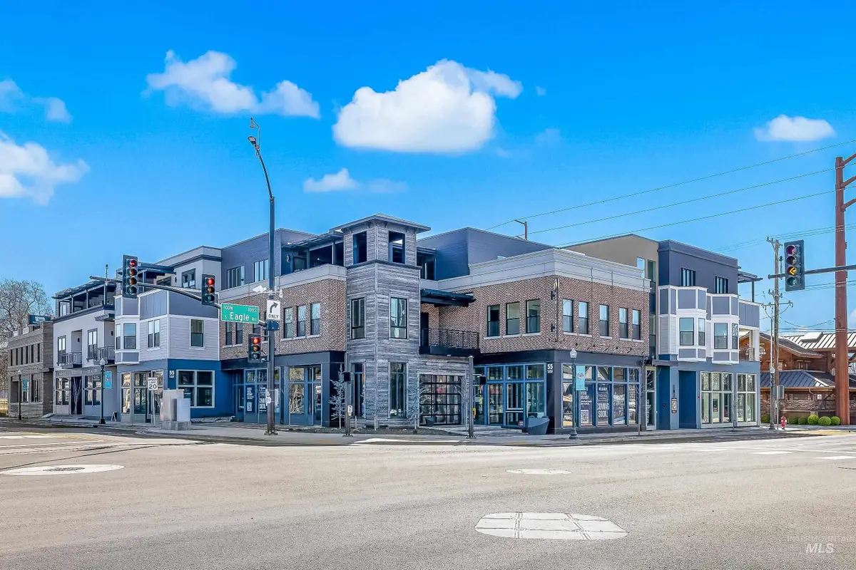 55 E State St #203, Eagle, ID 83616 - #1