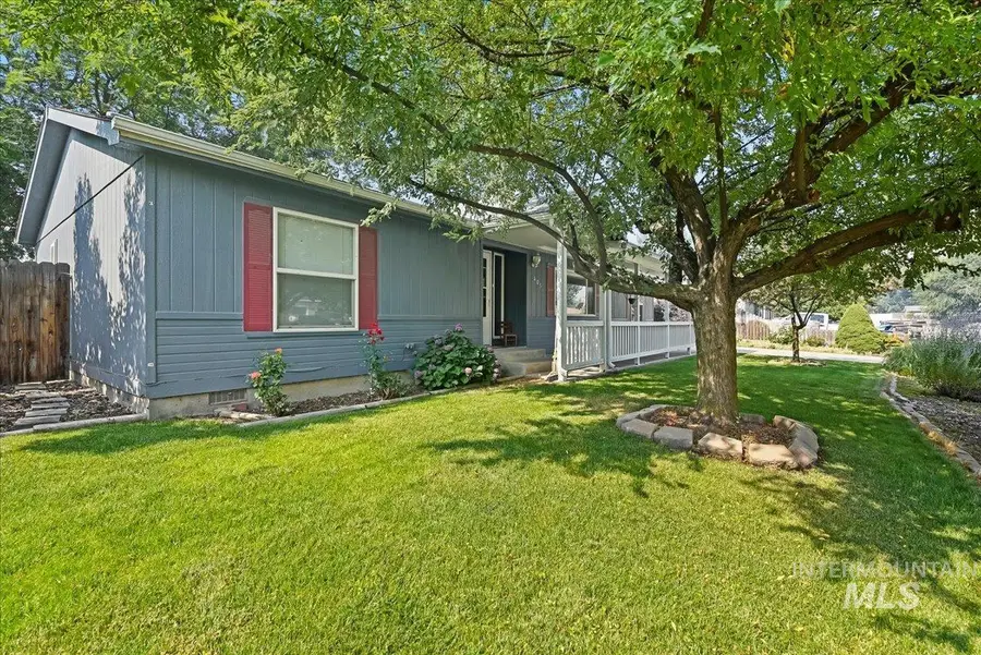 405 Cedar St, Middleton, ID 83644 - #2