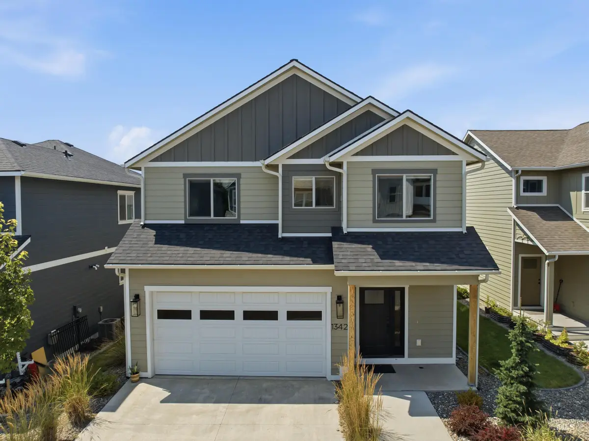 1342 Indian Hills Dr, Moscow, ID 83843 - #1
