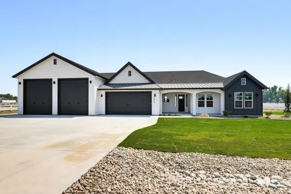 5070 Heritage Dr, Marsing, ID 83639
