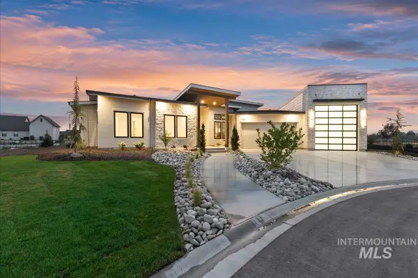 462 Founder Ave., Middleton, ID 83644