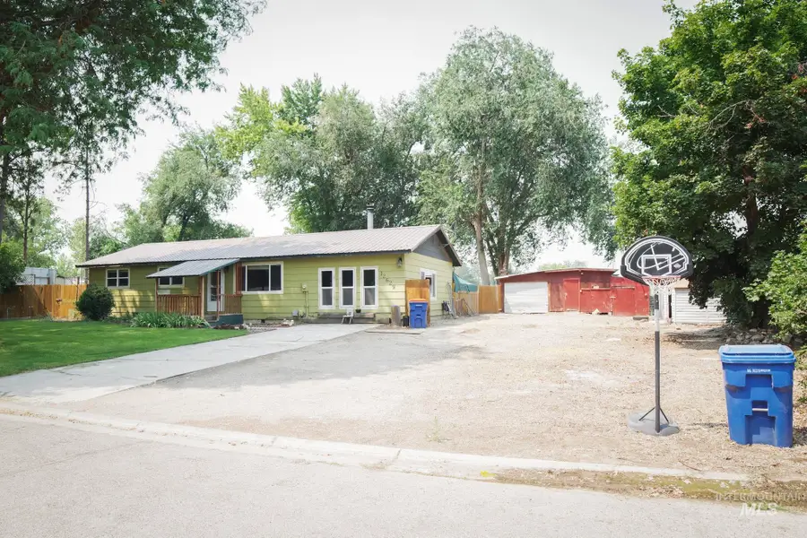 12629 S Sonora Ave, Kuna, ID 83634 - #2