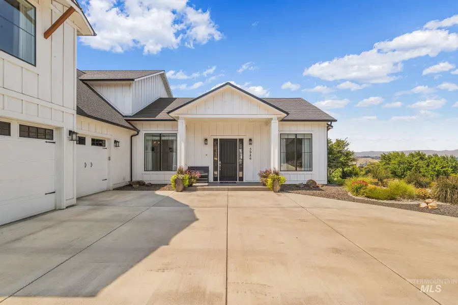 3986 Foothills Drive, Lewiston, ID 83501 - #3