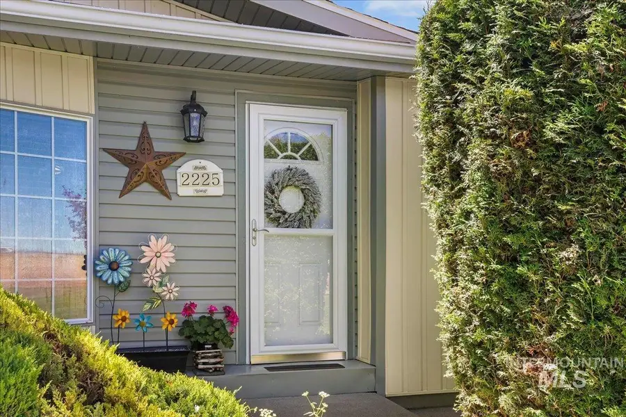 2225 E 1010 S, Hazelton, ID 83335 - #2