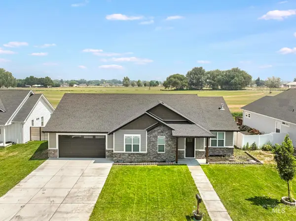 1510 Mountain View Drive, Gooding, ID 83330