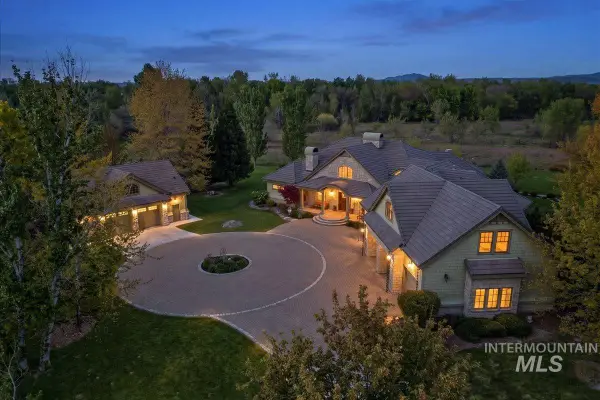 8177 N Stonebriar Lane, Meridian, ID 83646