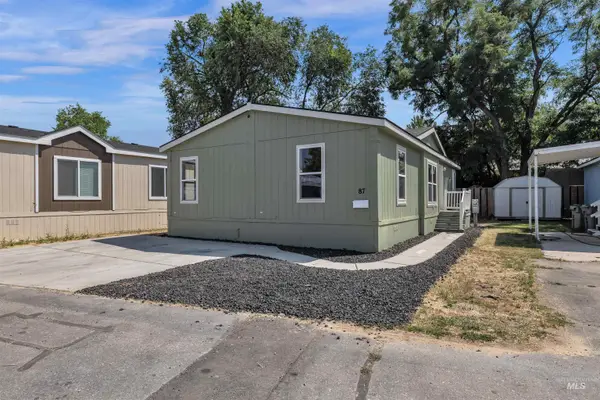 2401 S Owyhee St #TRLR  87, Boise, ID 83705