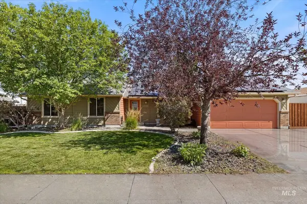 12086 W Ramrod Dr, Boise, ID 83713