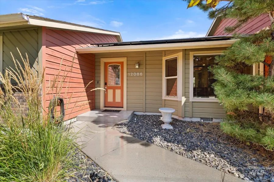 12086 W Ramrod Dr, Boise, ID 83713 - #2