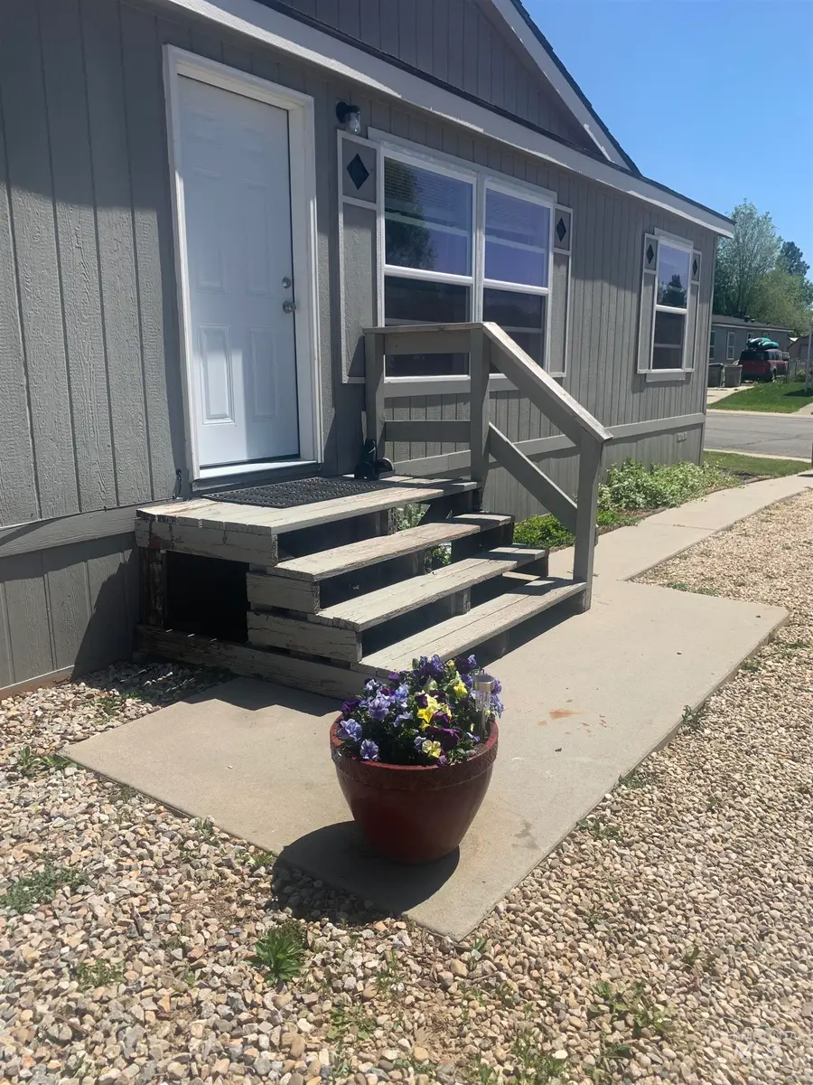 524 W Mesquite St, Boise, ID 83713 - #3