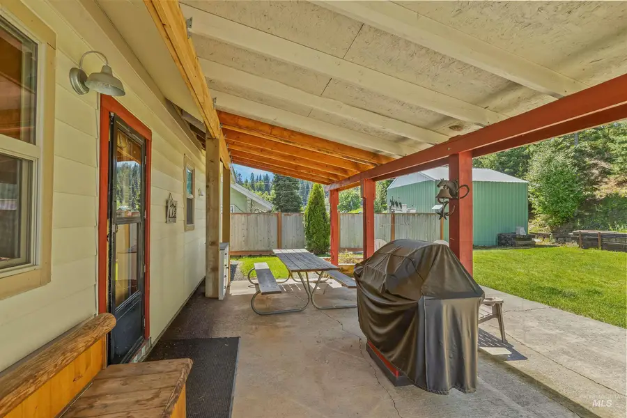 210 S 2nd St, Elk River, ID 83827 - #3