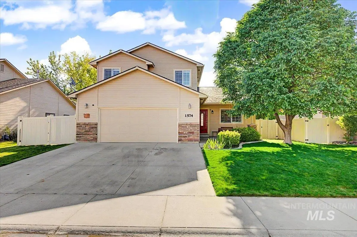 1574 S Glasgow, Nampa, ID 83686 - #1