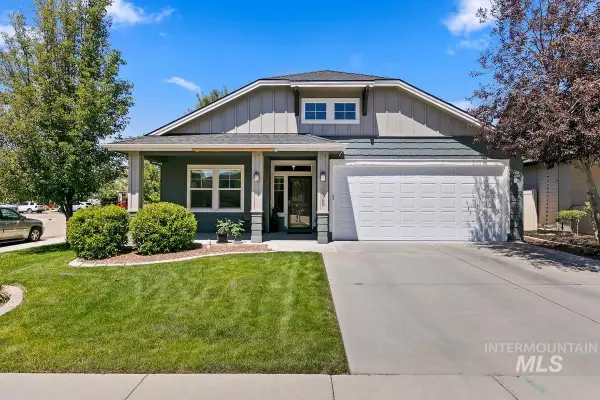 1528 W Arch Rock Street, Meridian, ID 83646