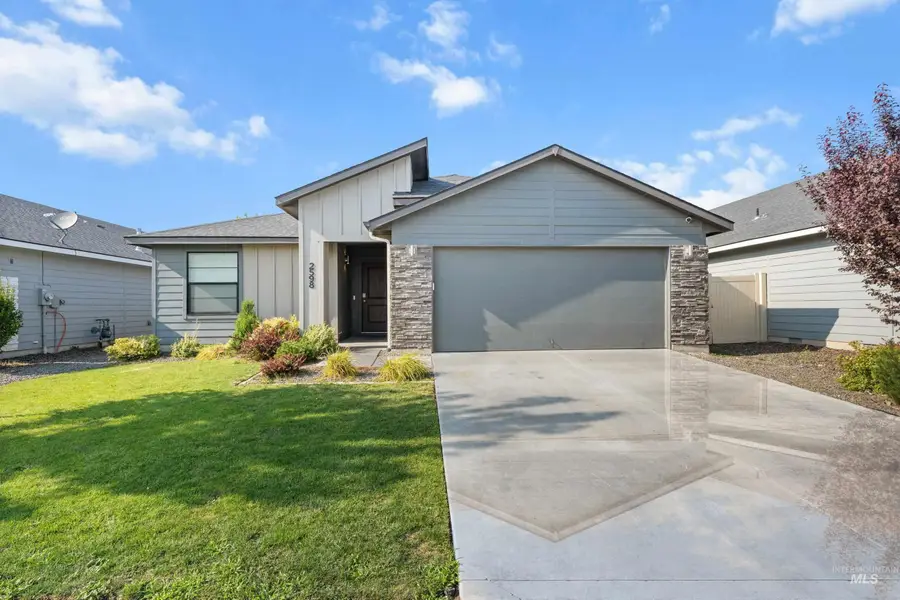 2598 W Balboa Dr, Kuna, ID 83634 - #2