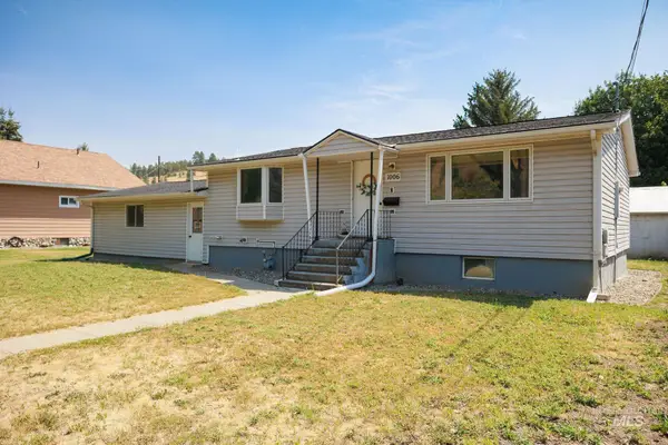 1006 N Morton St, Colfax, WA 99111