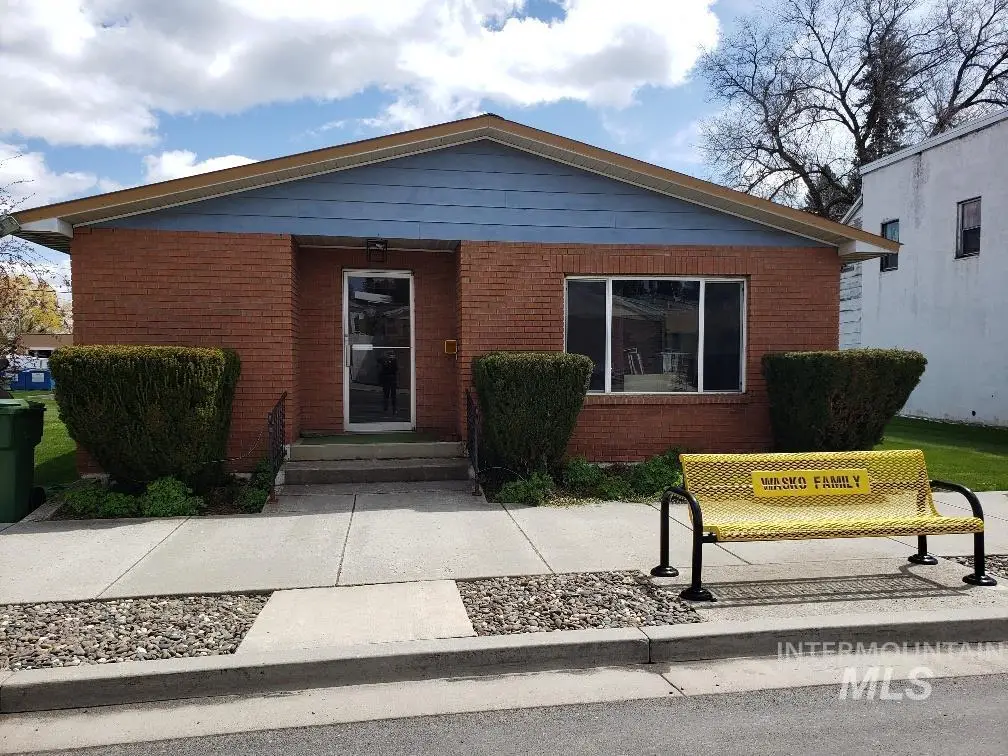505 Oak Street, Nezperce, ID 83543 - #1