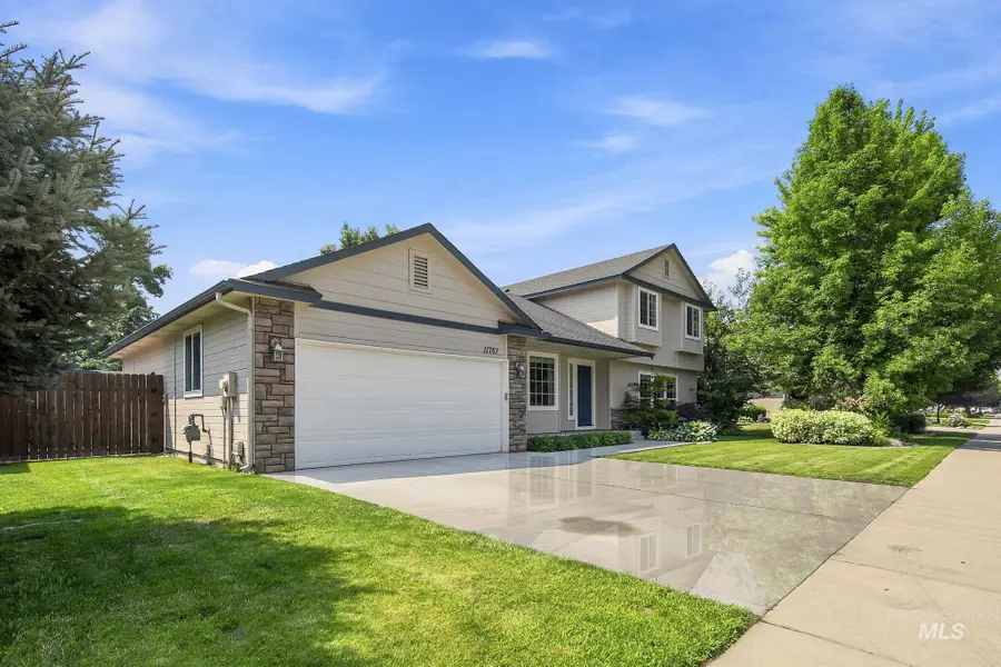 11761 W Blake Drive, Star, ID 83669 - #2