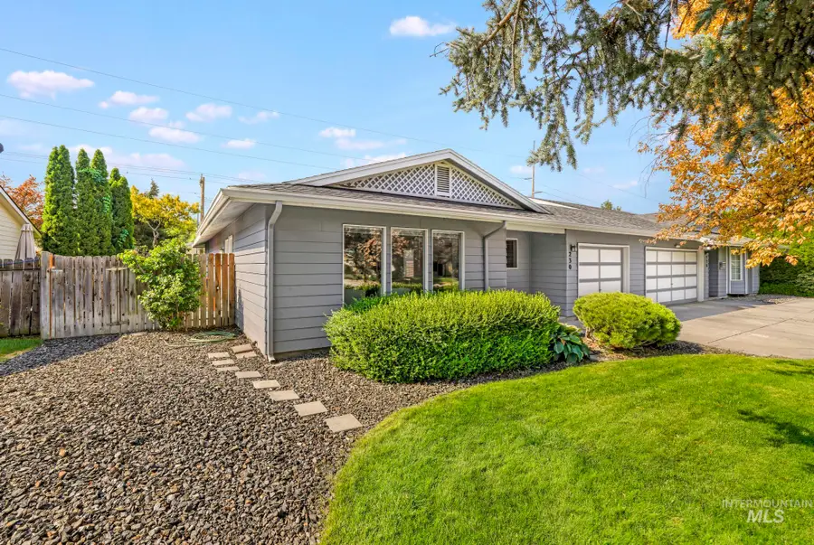 230 Meadows Ln, Twin Falls, ID 83301 - #2