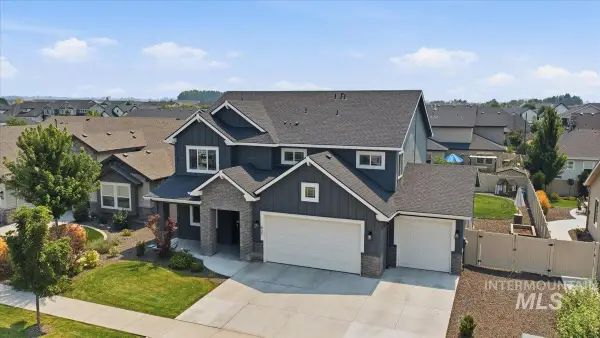 921 E Viedma St, Kuna, ID 83634