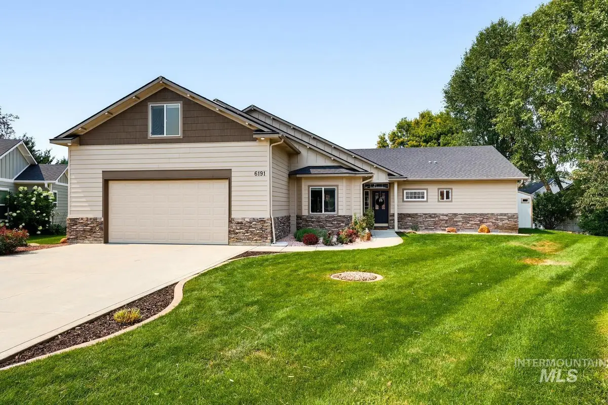 6191 N Bandon Pl, Garden City, ID 83714 - #1