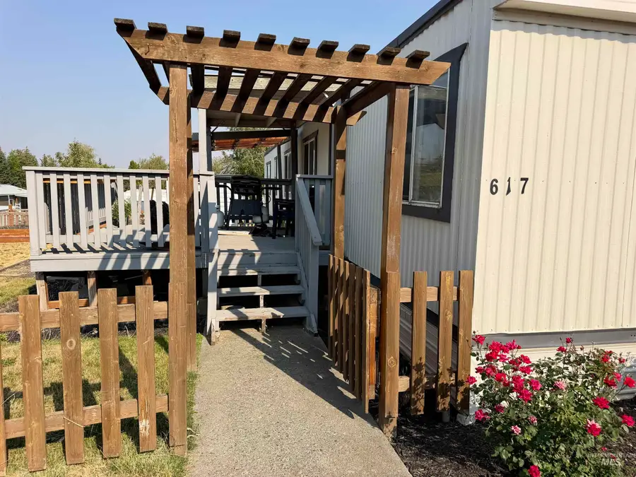 411 N Almon #617, Moscow, ID 83843 - #2