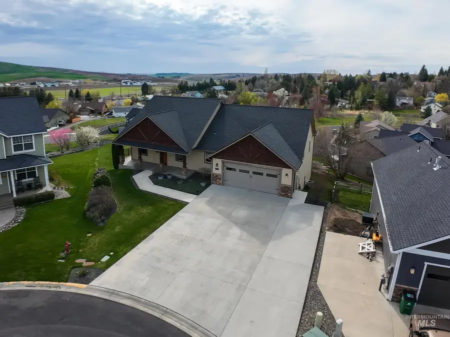 1946 Anderson Pl., Moscow, ID 83843 - #2
