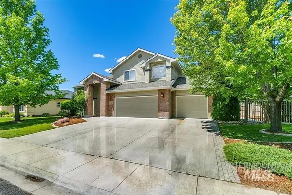 1823 N Radcliffe Way, Eagle, ID 83616