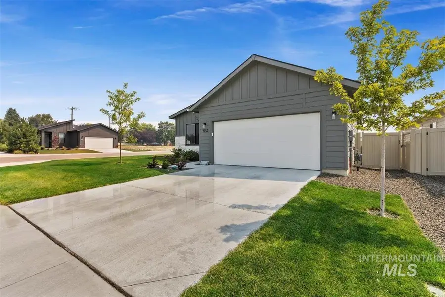 1532 N Coltsfoot Ave, Kuna, ID 83634 - #2