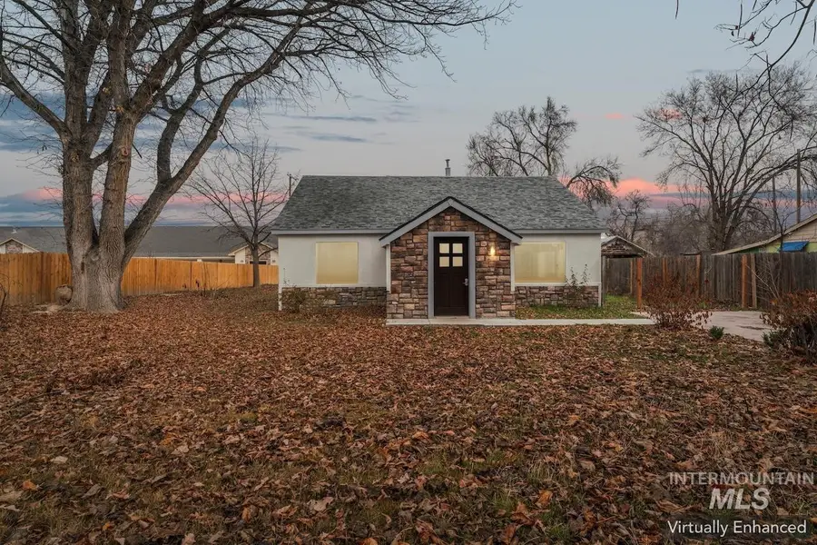 317 E Ithaca Street, Caldwell, ID 83605 - #2