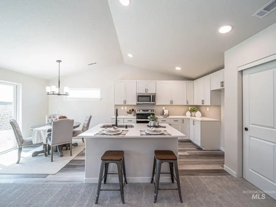 3653 E Fitz Roy St. #Edgewood, Kuna, ID 83634 - #3