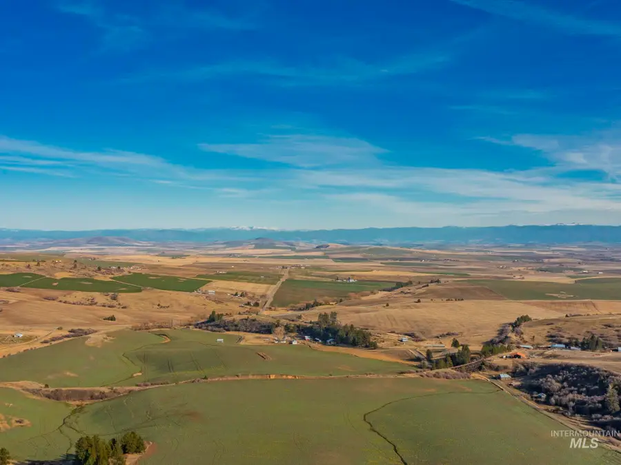 659 Reservation Line Rd, Cottonwood, ID 83522 - #3
