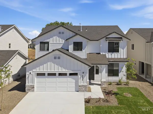 7396 W Newtown Dr, Eagle, ID 83616
