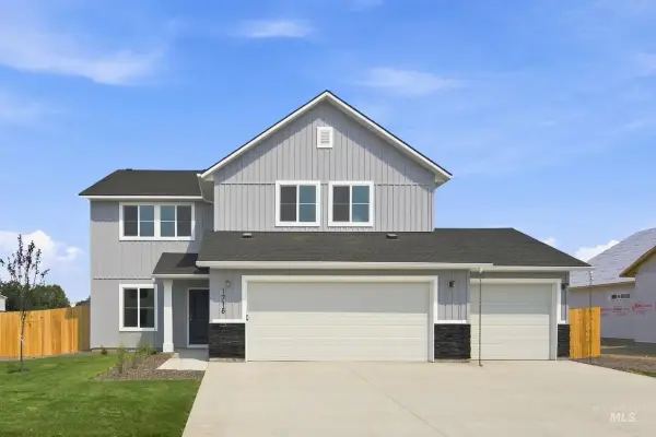 1716 Gyrfalcon St, Middleton, ID 83644