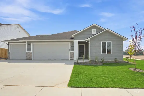 1665 Gyrfalcon St, Middleton, ID 83644