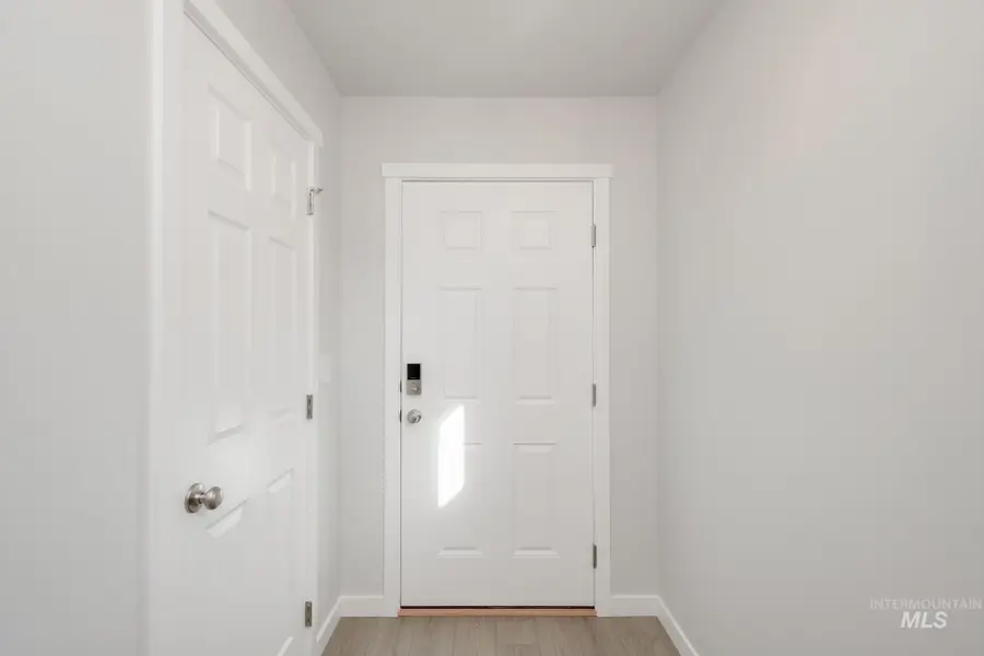 2383 W Fallon Lp, Nampa, ID 83651 - #2